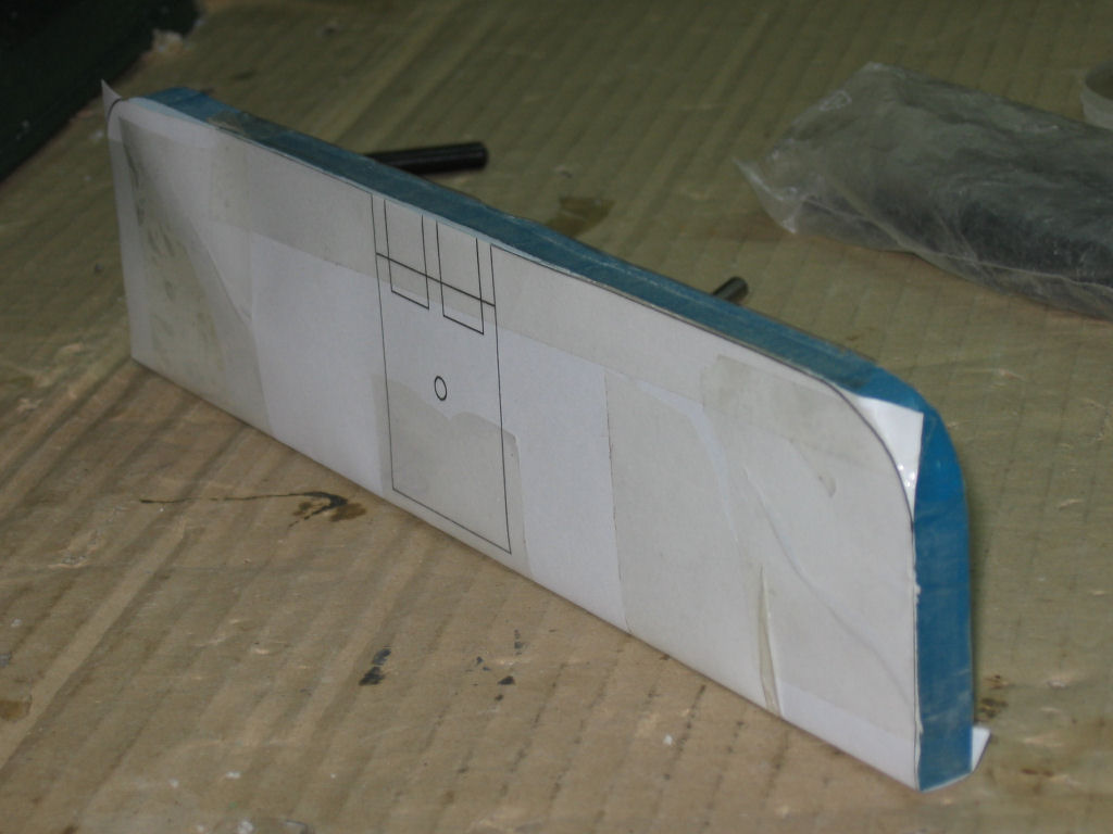 Progetto CAD su lastra superiore per creazione incavo per HUB USB