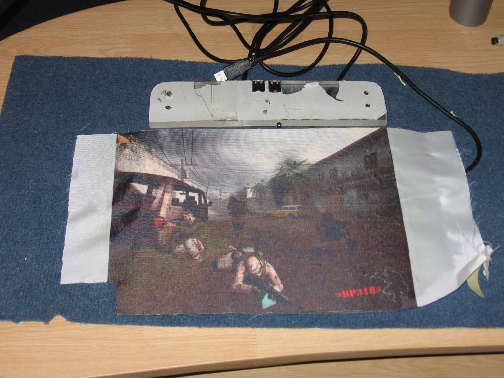 Stampa incollata. Da rimuovere le parti superflue