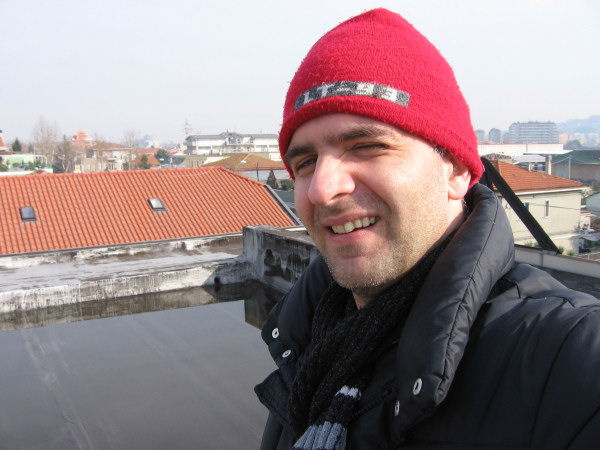 Uomo con cappello