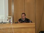 Emiliano durante la sua presentazione