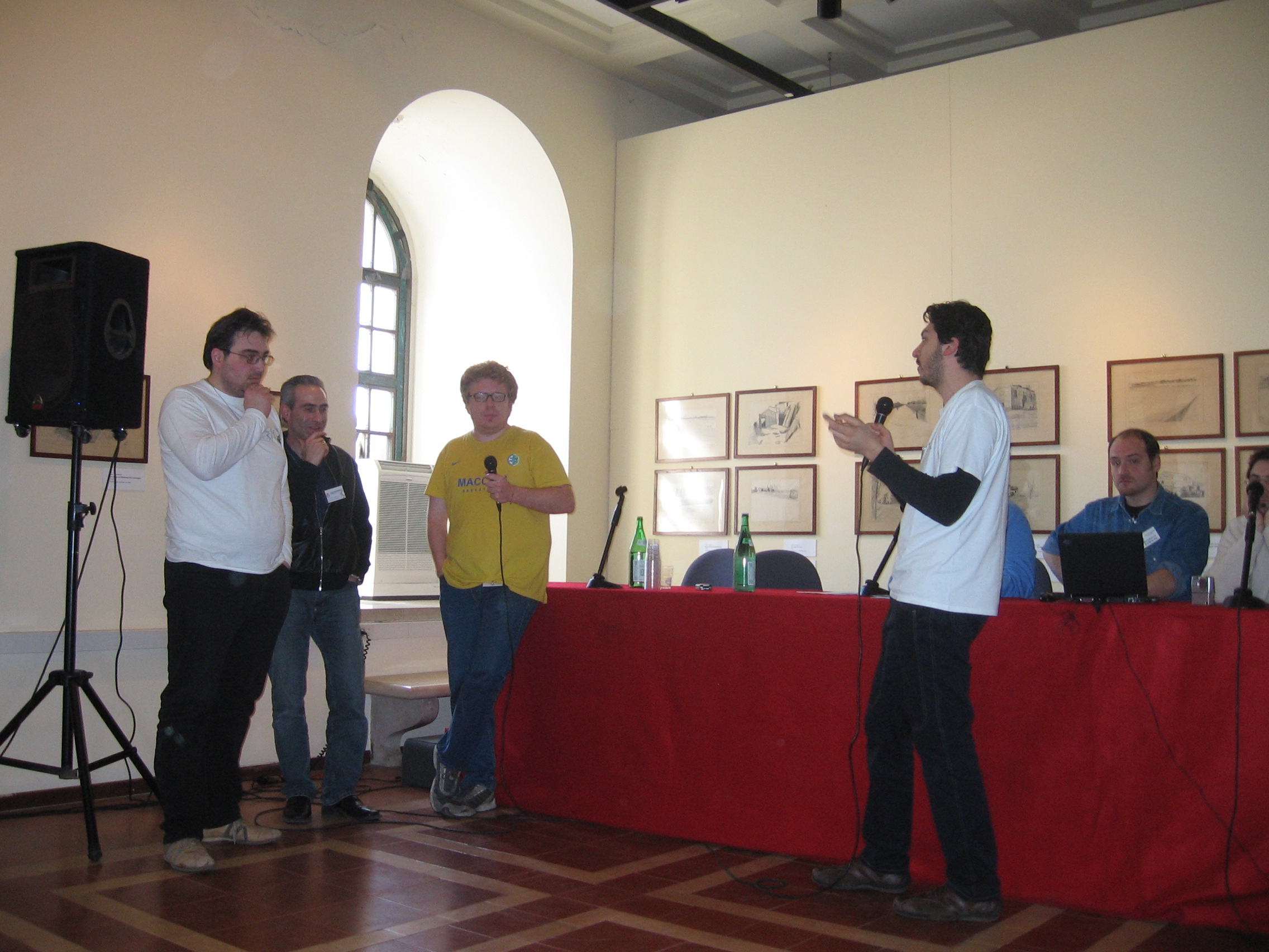 Un momento della discussione
