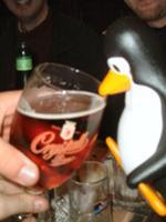 Il Tux si fa una birra